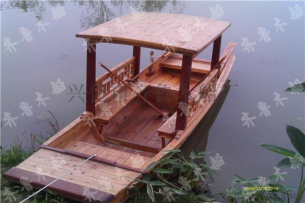 观光手划船 木质观光游船